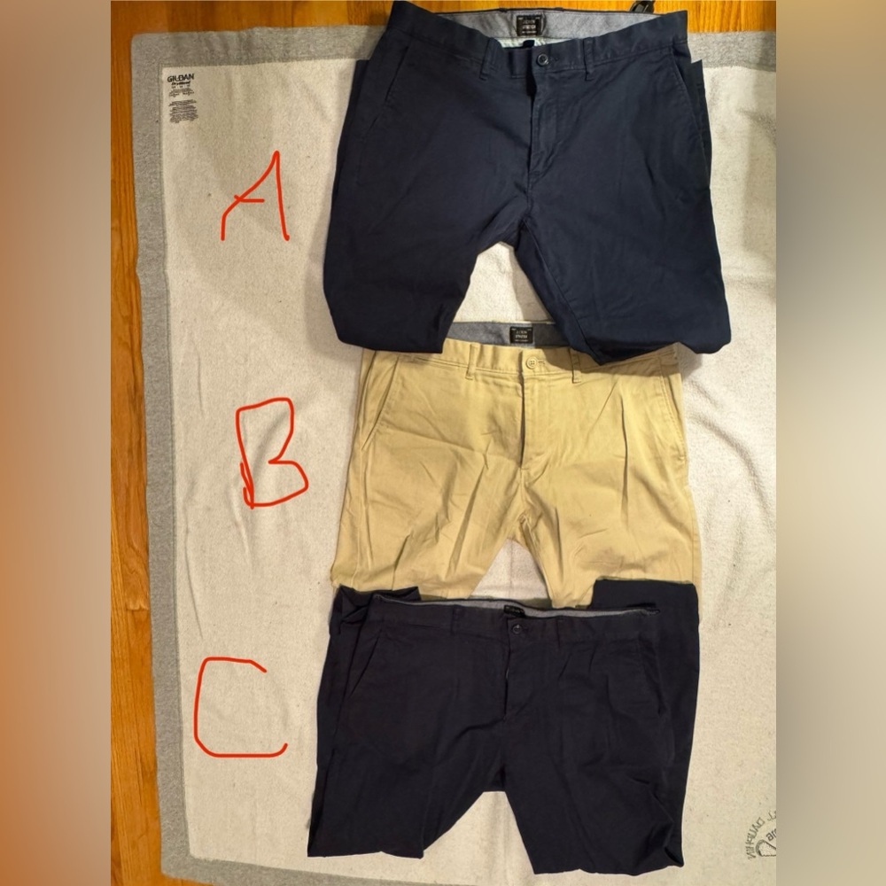 Lot of J. Crew 250 Skinny Chino 34x30 Navy, Khaki 3 Pairs